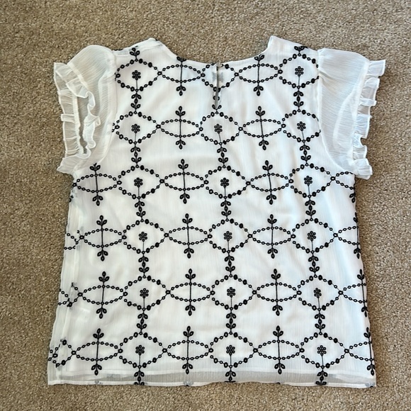 Cece sleeveless, embroidered shirt size L - Picture 3 of 6